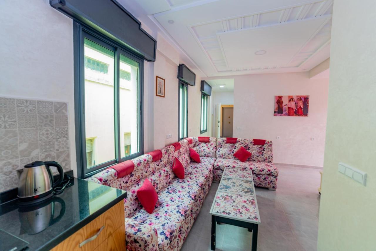 VELASQUEZ Appartements Fast Wifi&Ocean View Tanger Extérieur photo